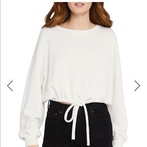 Alice + Olivia
Bernetta Cropped Pullover with Drawstring Hem